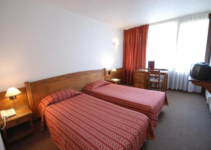 Hotel Plein Sud By Skilink